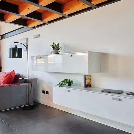 Airport 8 Minloft-free Parking Apartamento *