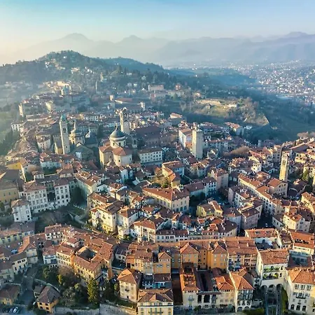 Airport 8 Minloft-free Parking Apartament Bergamo