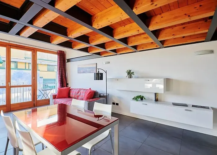 Airport 8 Minloft-free Parking דירה ברגמו