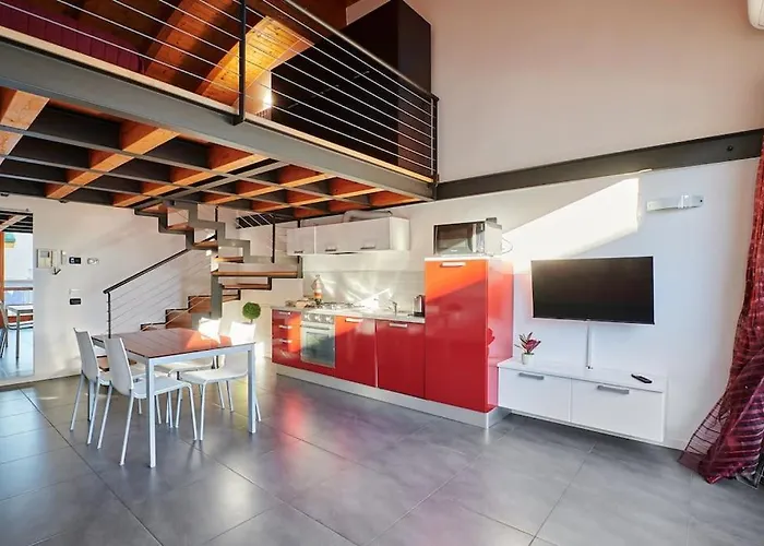 דירה Airport 8 Minloft-free Parking *