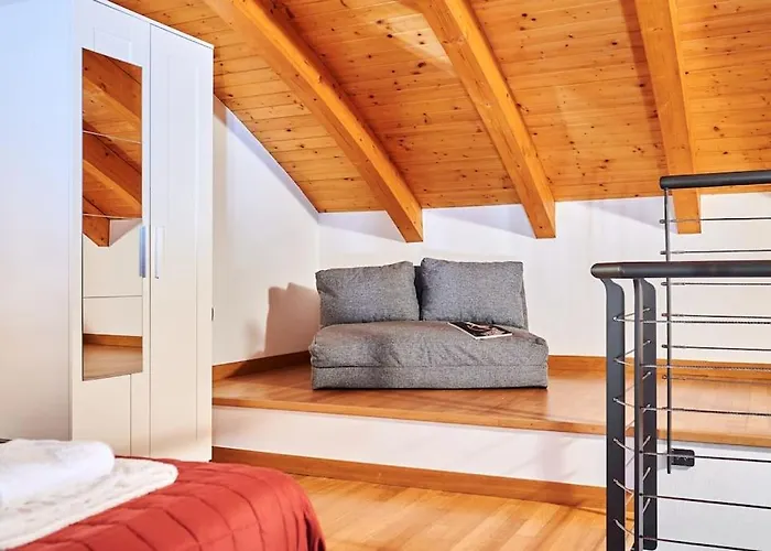 דירה Airport 8 Minloft-free Parking *